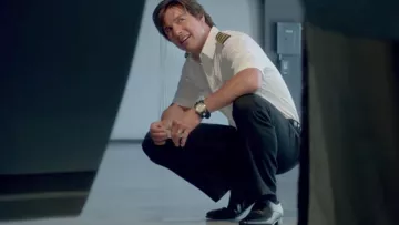 La montre Nemesis LBB073W portée par Barry Seal (Tom Cruise) dans le film American Made