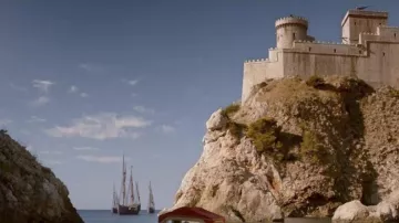La for­te­resse Bo­kar à Du­brov­nik en Croa­tie, gar­dant Port-Real dans Game of Thrones