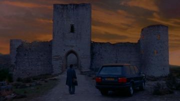 Le Château de Puivert en Occitanie dans le film La neuvième porte