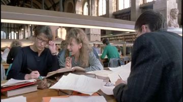 Universidad París-Sorbona en L'étudiante (Sophie Marceau)
