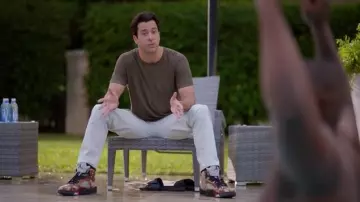 Les sneakers Nike Air Jor­dan 5 re­tro camo x Su­preme de Tom Garity dans Ballers