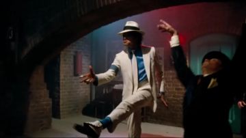 Los zapatos de Michael Jackson en el título Smooth Criminal en Moonwalker