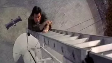 L'antenne d'Arecibo au Porto Rico dans le film Goldeneye