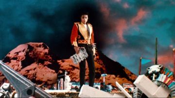 La veste rouge et noire militaire de Michael Jackson pour le titre Leave Me Alone dans Moonwalker