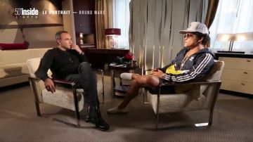 La veste Adidas de Bruno Mars dans l'interview de 50 minutes inside du 22/07/2017