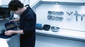 La caja de pared de especias en 400 días