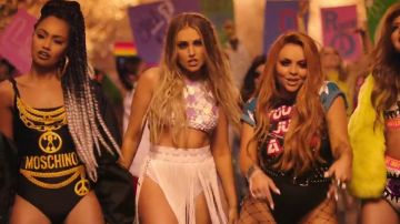 The swimsuit Moschino Leigh-Anne Pinnock in the clip Power of Little mix