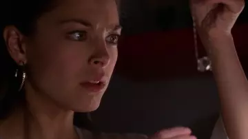 Le collier à la Kryptonite de Lana Lang (Kristin Kreuk) dans Smallville