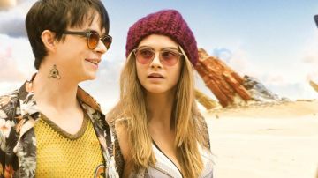 Le bonnet bordeaux de Laureline (Cara Delevingne) dans Valérian et la Cité des mille planètes