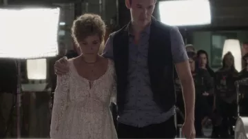 The dress Zimmerman of Scarlett O'connor in Nashville S05E18