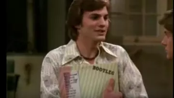 le disque vinyle d'Aerosmith de kelso (Ashton Kutcher) dans that 70's show S04E21