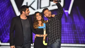 La robe de Jenifer dans The voice kids