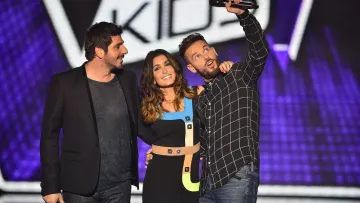 La robe de Jenifer dans The voice kids