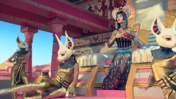 Egyptian costume Katy Perry in her music video Dark Horse