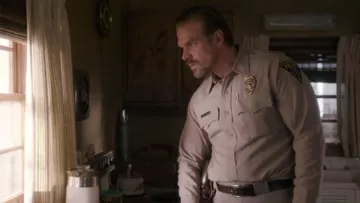 The badge of police Hawkins, Jim Hopper (David Harbour) in Stranger Things S01E02