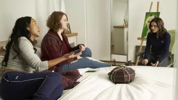 La boîte de Claire Shannon (Joey King) dans le film I Wish - Faites un voeu