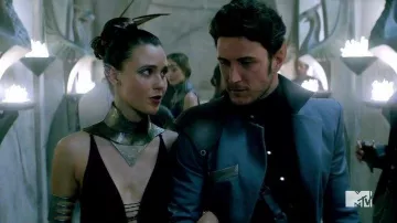 Pendientes de Amberle Elessedil (Poppy Drayton) en Las crónicas de Shannara