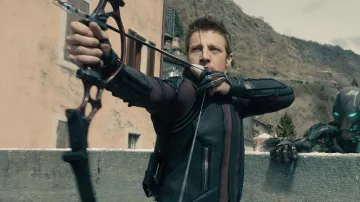 Chaleco de cuero Hawkeye usado por Clint Barton (Jeremy Renner) como se ve en los trajes de Avengers: Age of Ultron