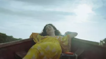 The hard disk orange LaCie Lorde in her video clip Perfect Squares