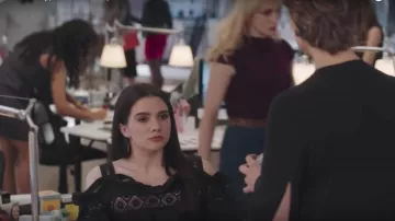 The crop top Alberta Ferretti, Jane Sloan (Katie Stevens) in The Bold Type S01E07