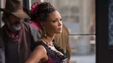 Le costume de Maeve (Thandie Newton) dans Westworld