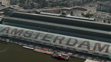 The train station Amsterdam Central in the netherlands in Hitman & Bodyguard