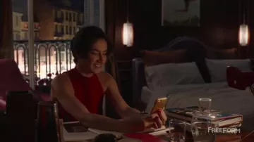 The tank top orange A. L. C. Adena El-Amin (Nikohl Boosheri) in The Bold Type S01E08