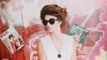 Les lunettes de soleil de Lola (Anouk Aimée) dans Model Shop