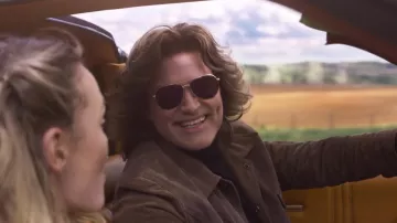 El par de gafas de sol de aviador usadas por Ego (Kurt Russell) en la película Guardianes de la Galaxia vol.2