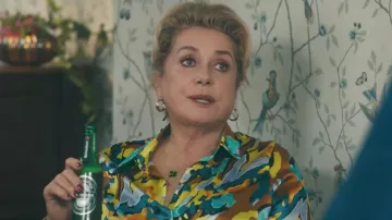 Beer Heineken, Barbara (Catherine Deneuve) in Good Apple