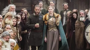 Cinturón de cuero de Aslaug (Alyssa Sutherland) en Vikingos