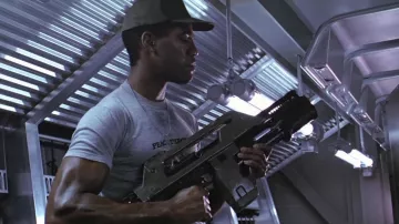 L'authentique t-shirt gris porté par Frost (Ricco Ross) dans Aliens - Le retour