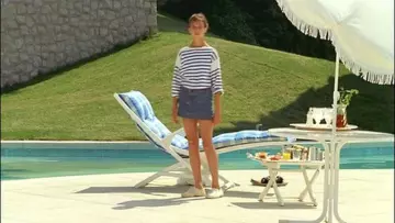 The tennis lace-up, Bensimon, Charlotte (Charlotte Gainsbourg) in the Cheeky