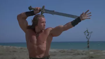 L'authentique glaive Atlantean de Conan (Arnold Schwarzenegger) dans Conan le barbare