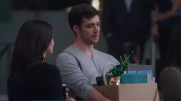 The glass pineapple disco golden in The Bold Type S01E09
