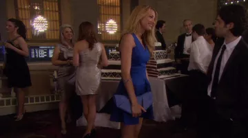 La pochette Emily Cho en peau de serpent de Serena van der Woodsen (Blake Lively) dans Gossip girl S05E24