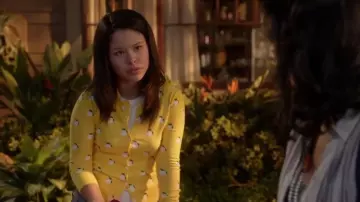 Le débardeur blanc J.Crew à imprimés citrons de Mariana Foster (Cierra Ramirez) dans The Fosters S05E08