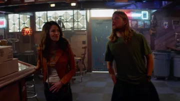 The watch Casio CA-53W-1 of Deran Cody (Jake Weary) in the Animal Kingdom S02E03