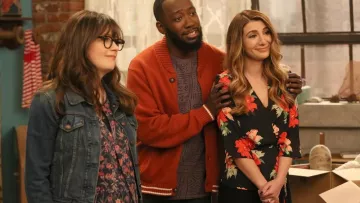 Eyeglasses Oliver Peoples of Jessica Day (Zooey Deschanel) in New Girl S06E22