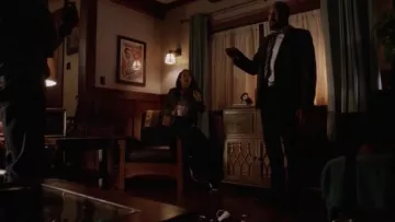 Póster de Cab Calloway en la casa de Joe West (Jesse L. Martin) Flash S02E21