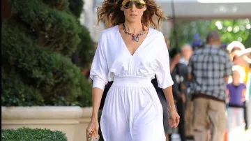 La robe blanche de Carrie Bradshaw (Sarah Jessica Parker) dans Sex and the city 2