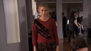 Le pull orange à sequins de Serena Van der Woodsen (Blake Lively) dans Gossip girl S05E12