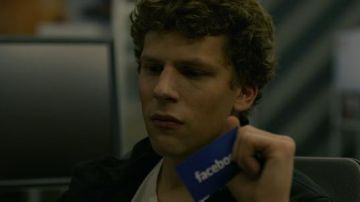 La carte de visite de Mark Zuckerberg (Jesse Eisenberg) dans The Social Network