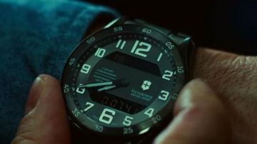 The watch Victorinox of Colter Stevens (Jake Gyllenhaal) in Source Code