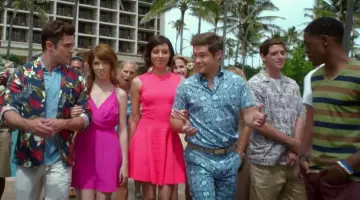 Pantalon bleu ciel à imprimé marin d'Adam De Vine dans Hors Contrôle