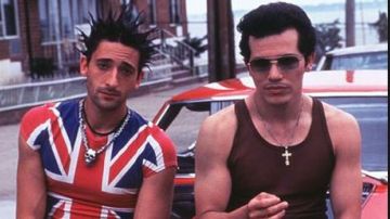 The T-Shirt Union Jack Adrien Brody in son of Sam