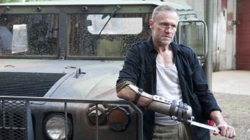 La main artificielle de Merle Dixon (Michael Rooker) dans The Walking Dead