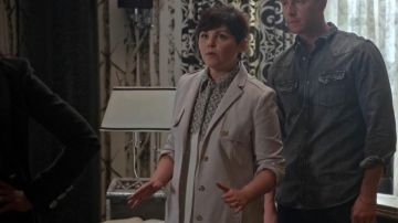 Coat Philip Lim, Mary Margaret Blanchard in Once Upon a Time