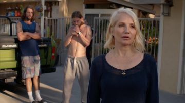 The watch Casio CA53W-1 Deran Cody (Jake Weary) in the Animal Kingdom