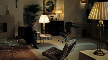 The armchair Barcelona in Casino Royale